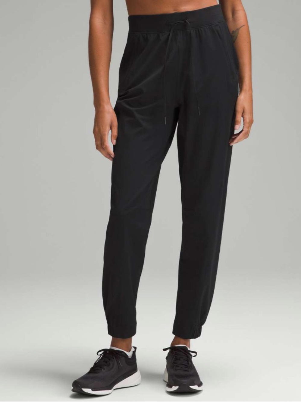 Lululemon License to Train High Rise Pant Athletic Jogger Black Size 6